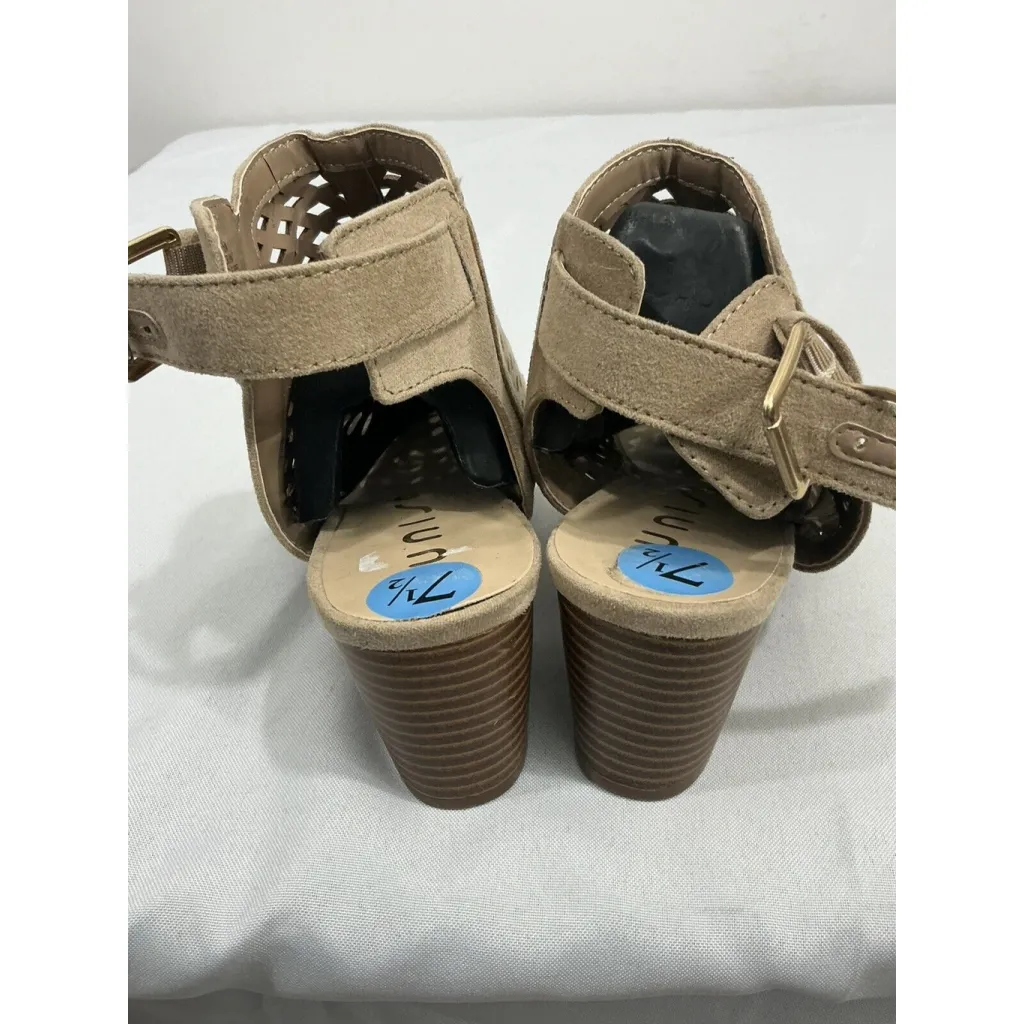 Womans Unisa Unoryant 7.5 M Tan Peep Toe Perforated Strap Heel Ankle Shoes - Image 5