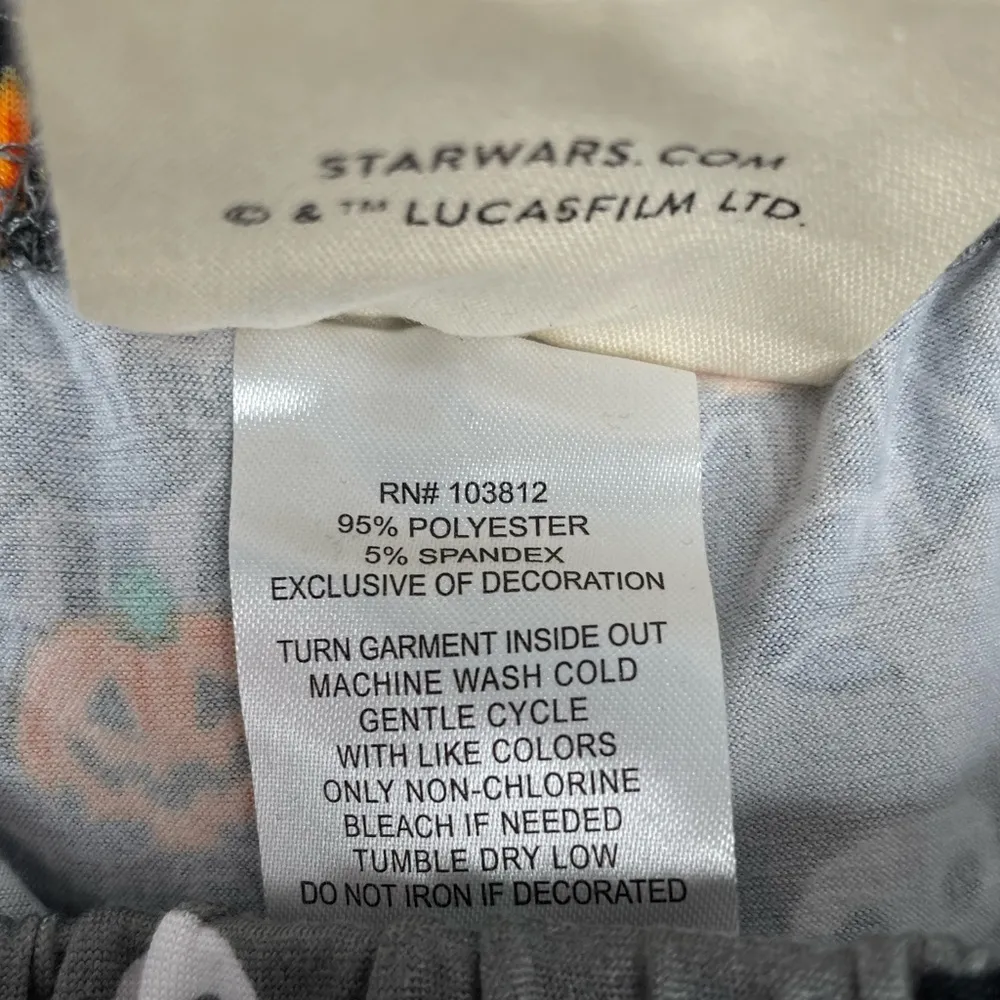 Star Wars The Mandalorian Baby Yoda Halloween Pajamas Gray Sizes Medium Large - Image 5