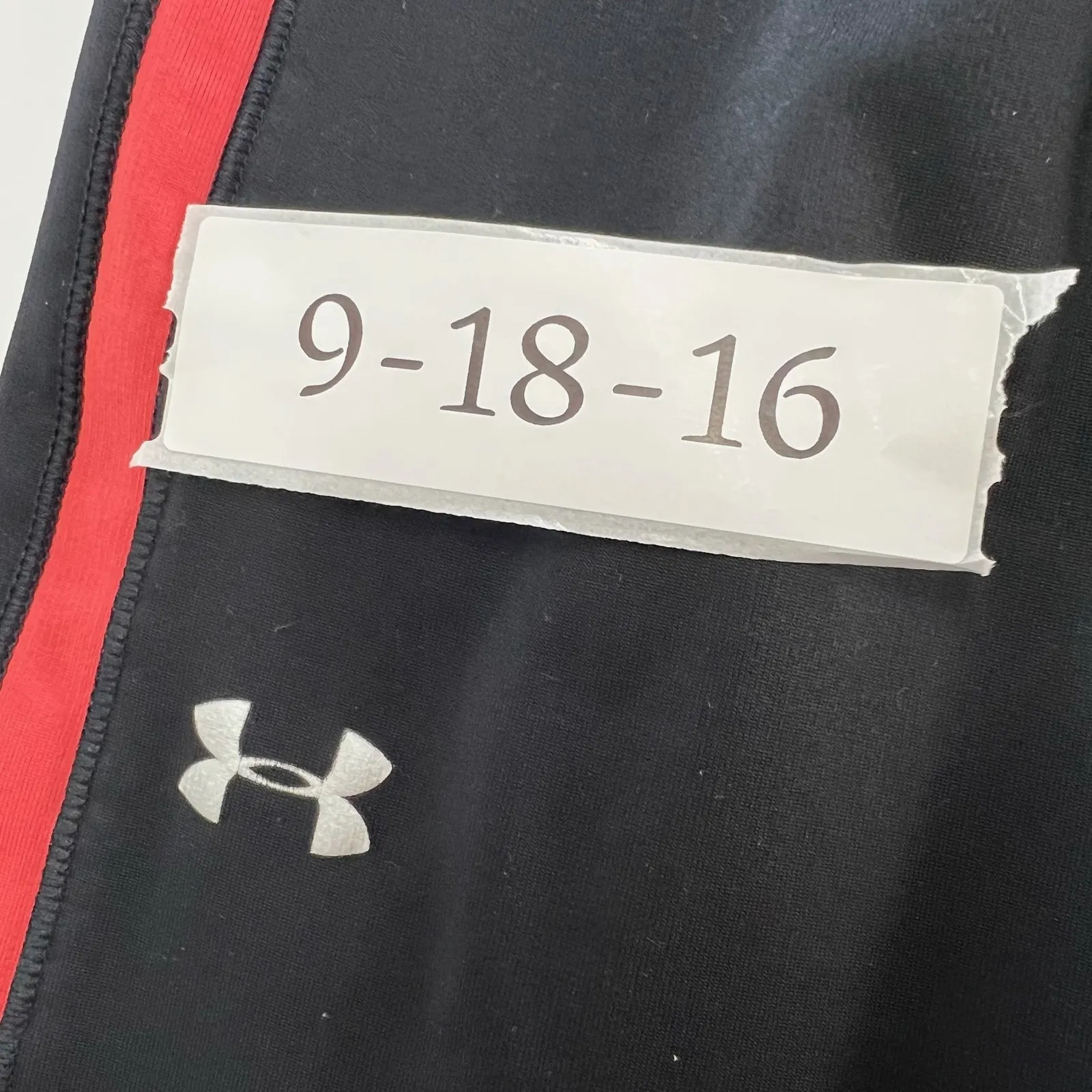 Under Armour‎ Leggings Womens Small Black Pink Red Stripe Athletic Running - Image 4