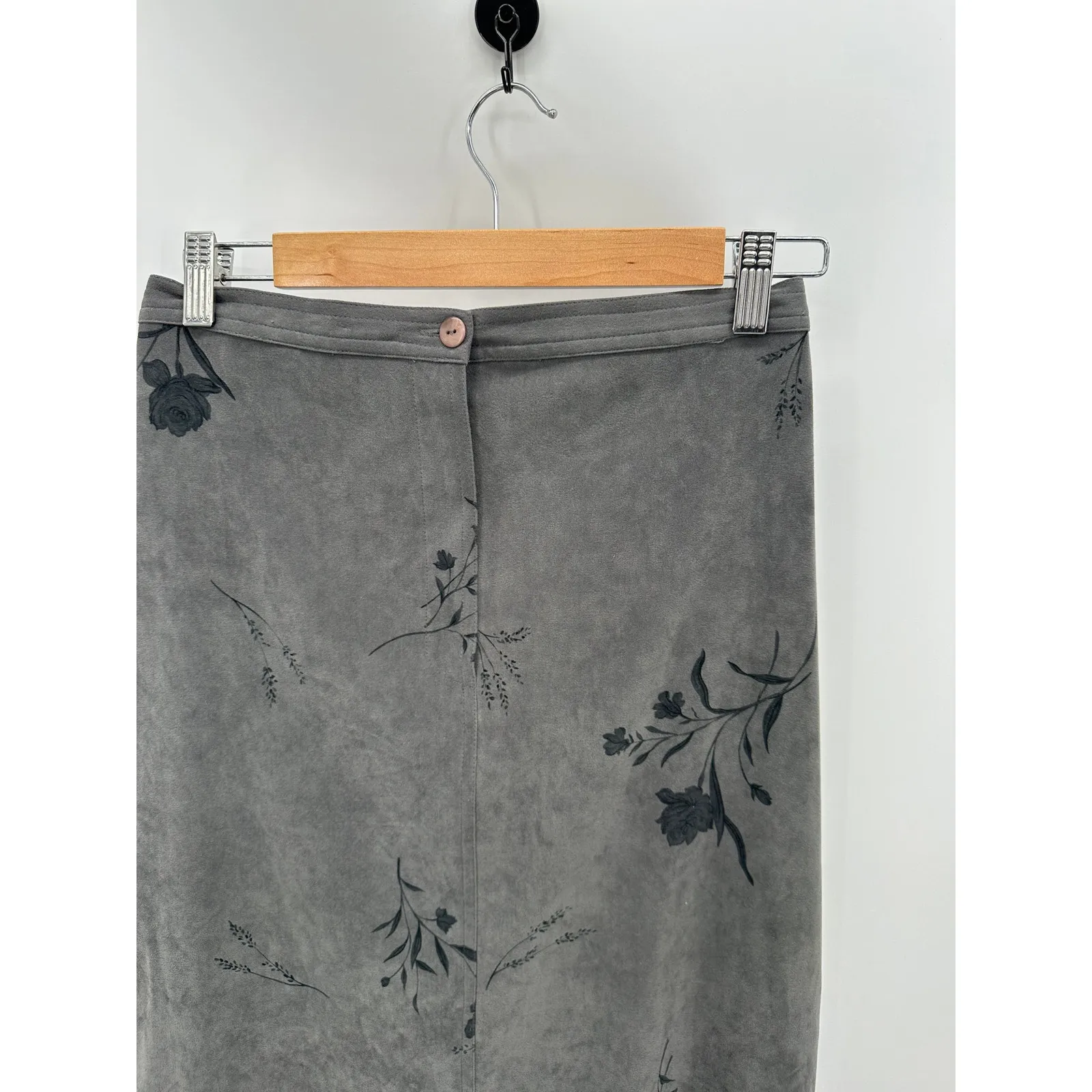 Norton McNaughton Womens Maxi Skirt Size 6 Grey Floral Faux Suede Vamp Goth - Image 3