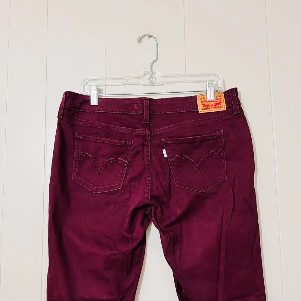 Levi's 535 Super Skinny Maroon Faux Leather Front Denim Pants Size 31 - Image 9