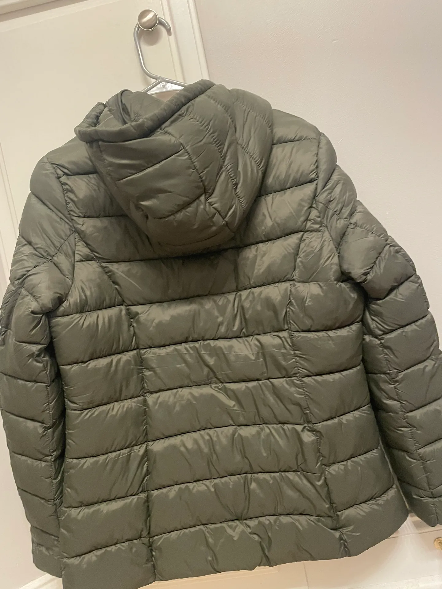 Madden Girl Green Puffer - Image 6