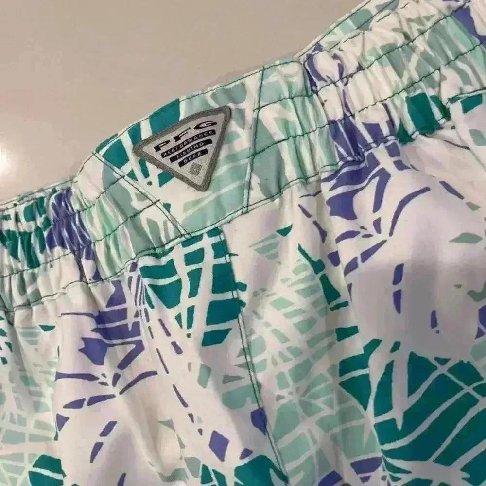 Columbia PFG Performance Fishing Gear Drawstring Tropical BoardShort Women Small - Image 5