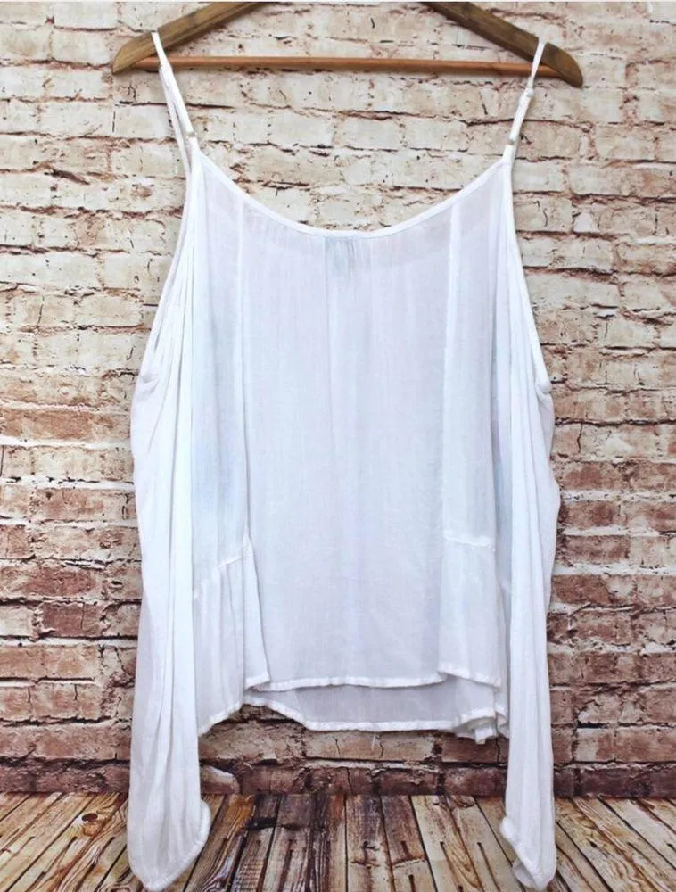 Arizona Jean Co. | White Cold Shoulder Floral Embroidered Blouse - Image 4