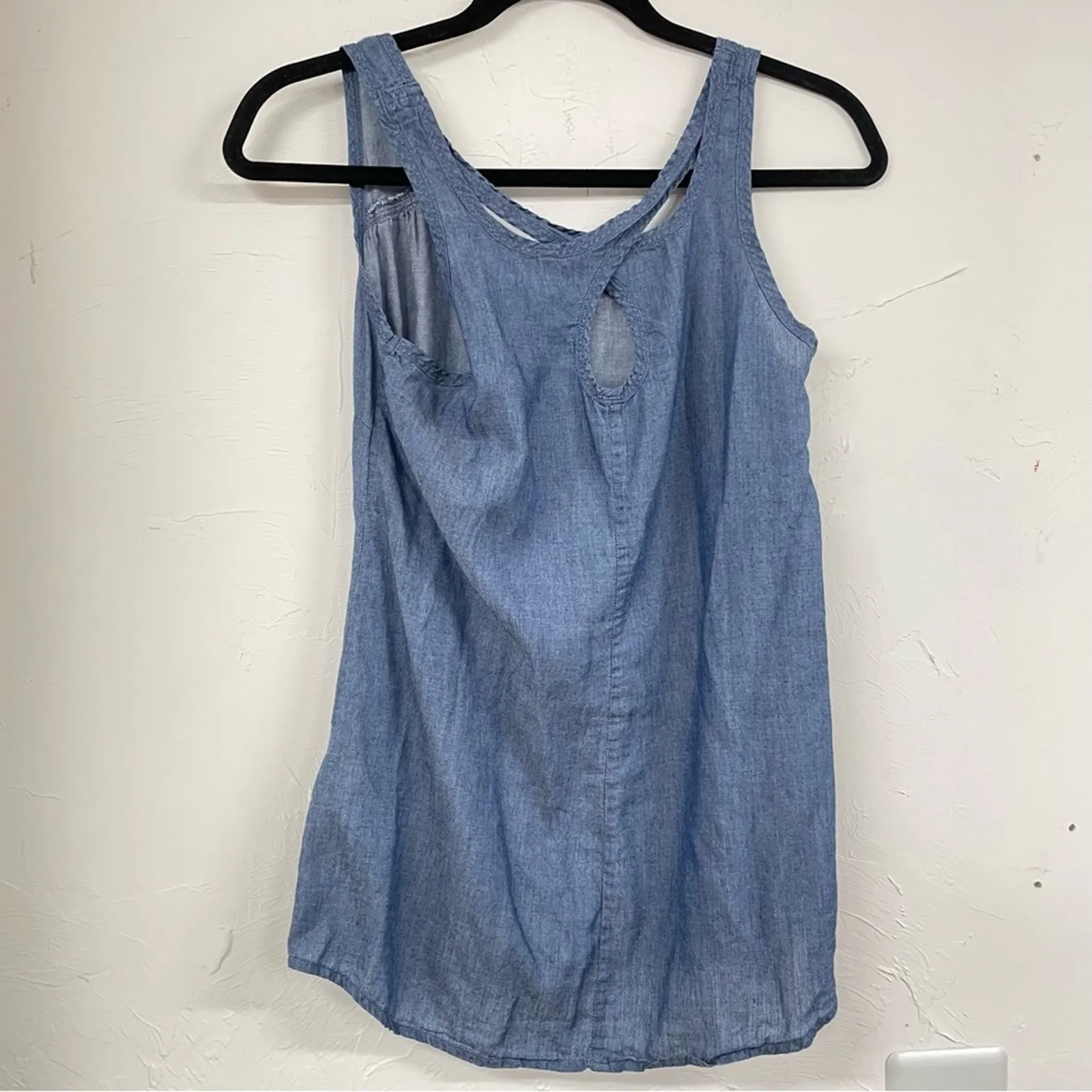 The North Face Chambray Sleeveless Blouse Womens S Tank Top - Image 2