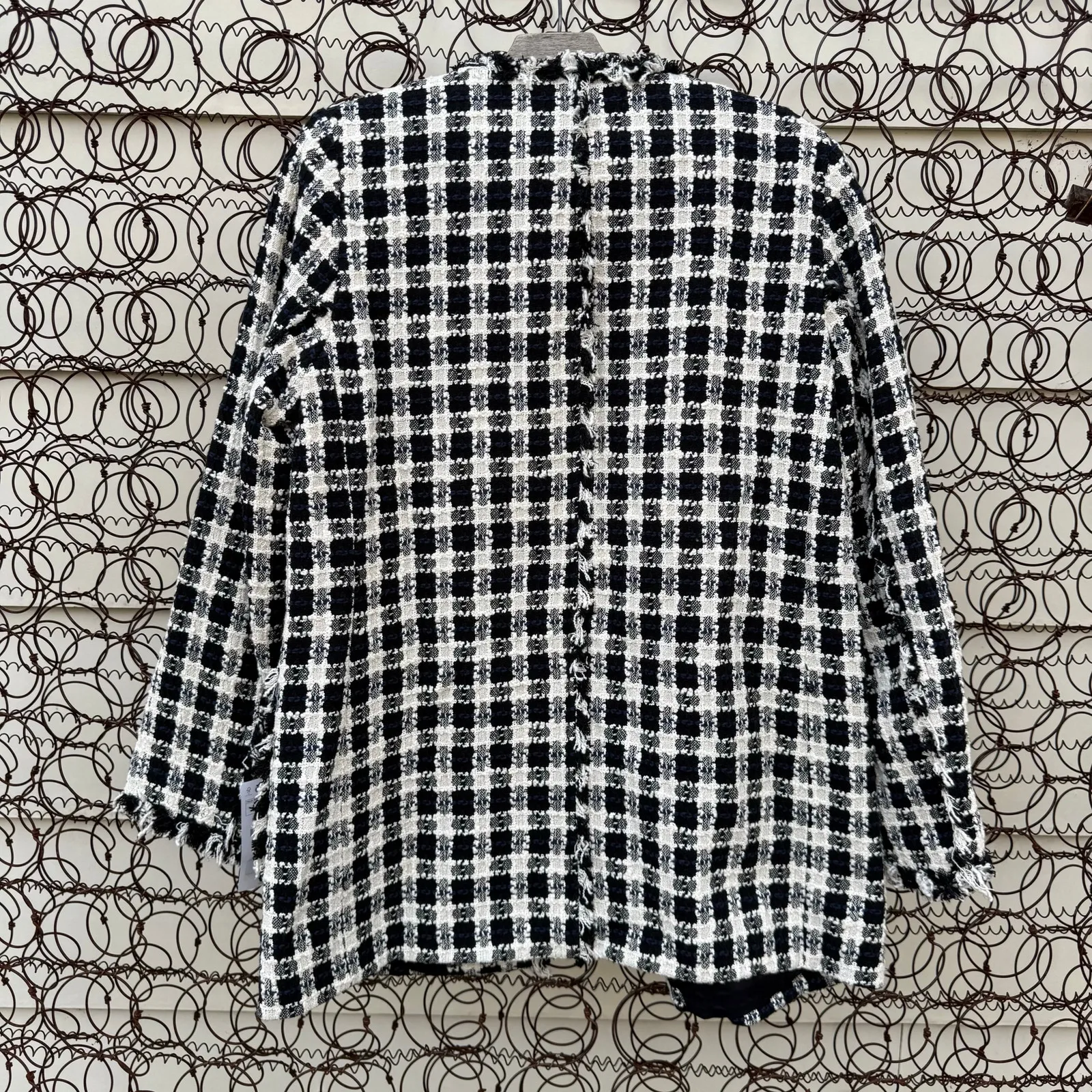 Zara Basic Black White Boucle Tweed Houndstooth Fringe Jacket NWT Large - Image 6