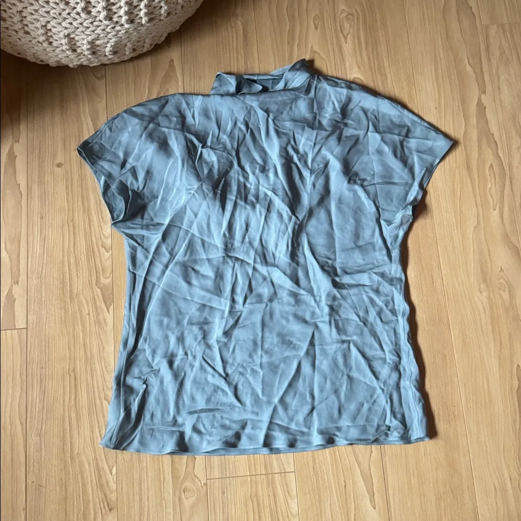 Theory  Short Sleeve Top - Image 3