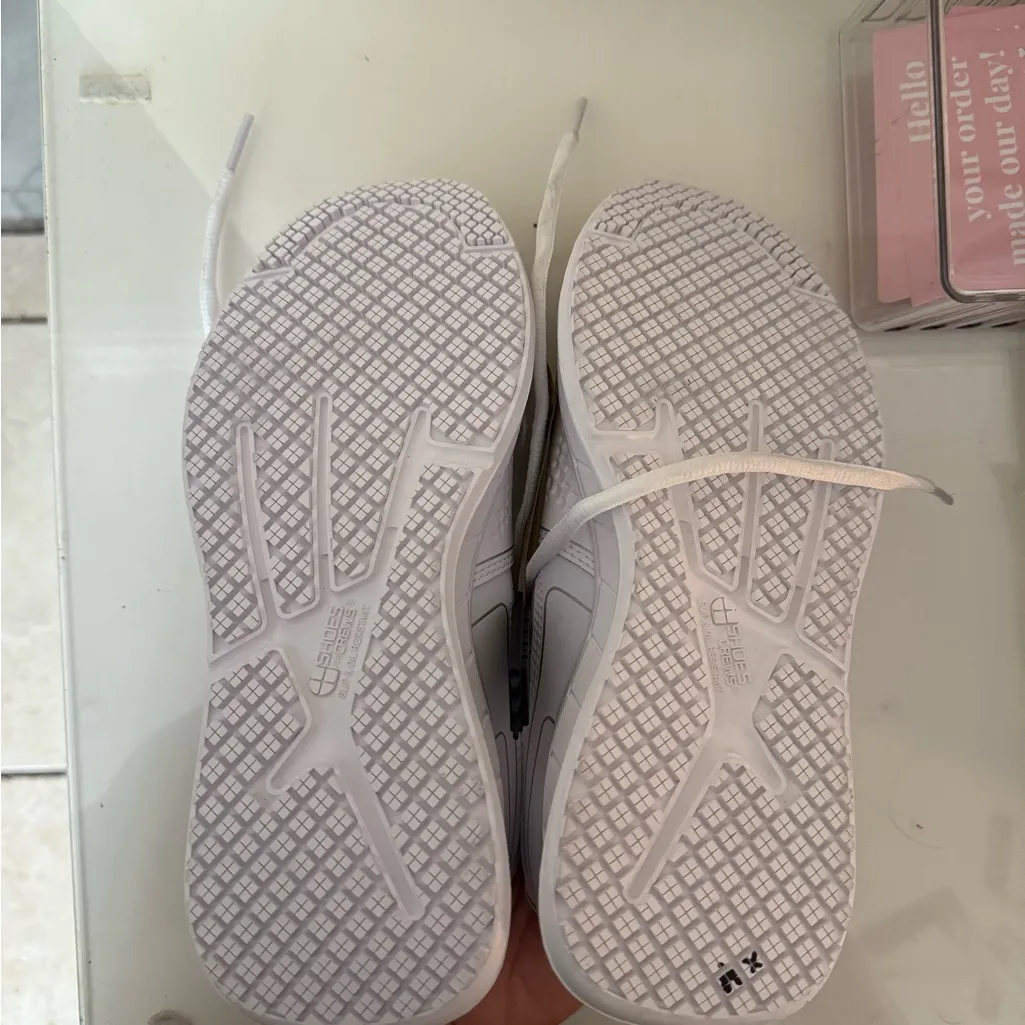 CONDOR WOMENS White Comfortable Durable Slip Resistant Metal Free Trainer S 5.5 - Image 8