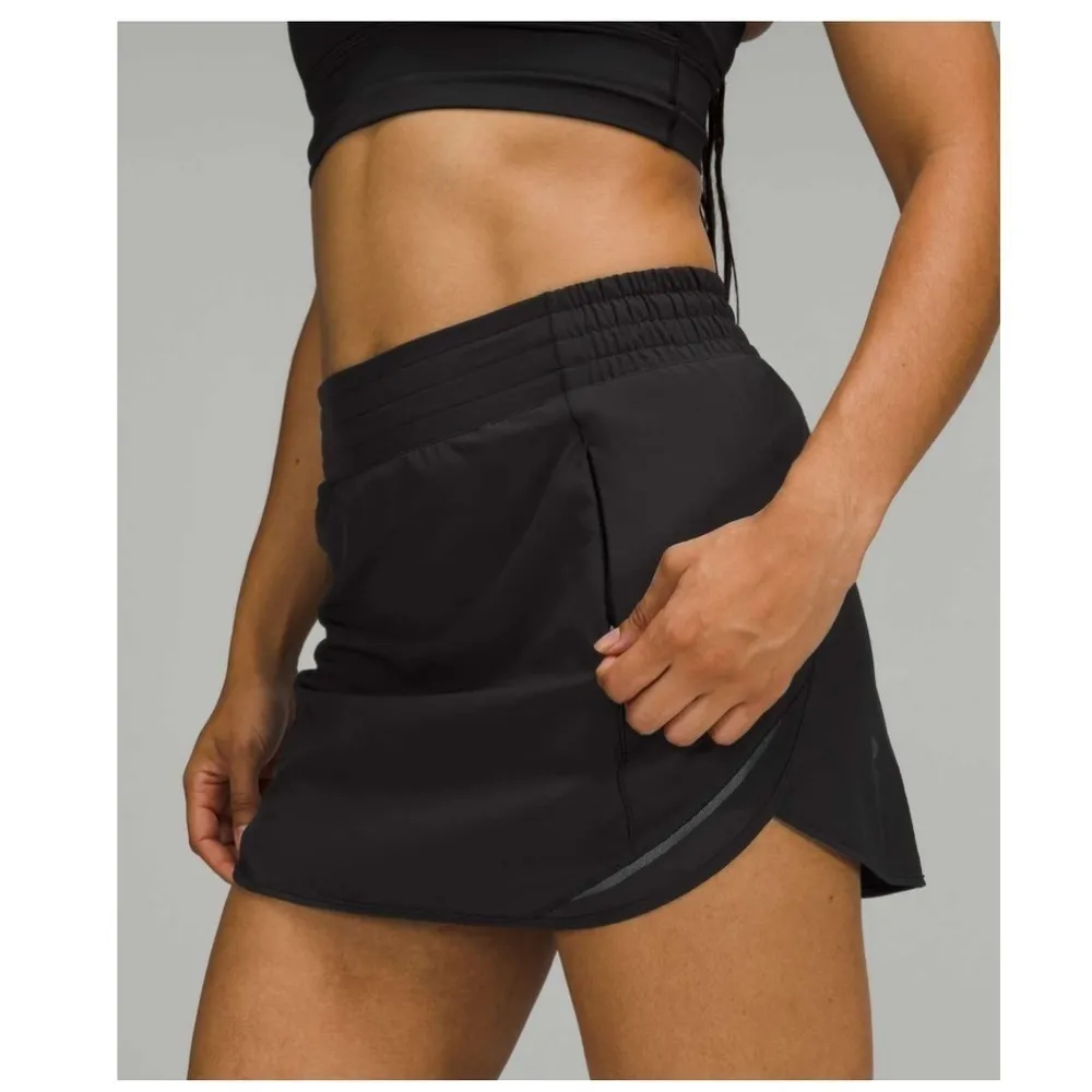 NEW Lululemon Hotty Hot High-Rise Skirt Black - Image 4