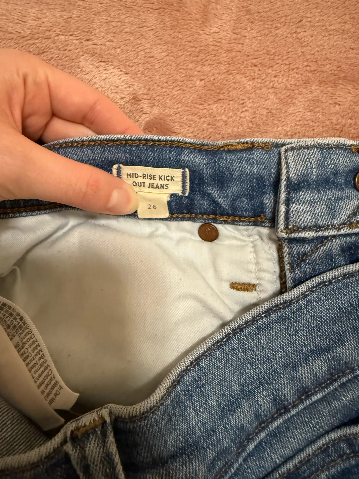 Madewell Mid-Rise Kick Out Jeans - Image 6