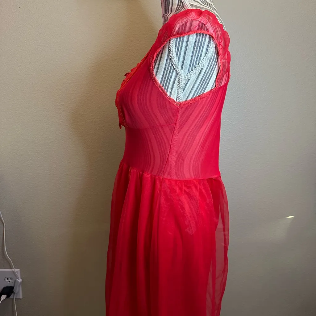 Vintage red floral 70s Ma Cherie nylon babydoll slip dress women’s size 37 - Image 7