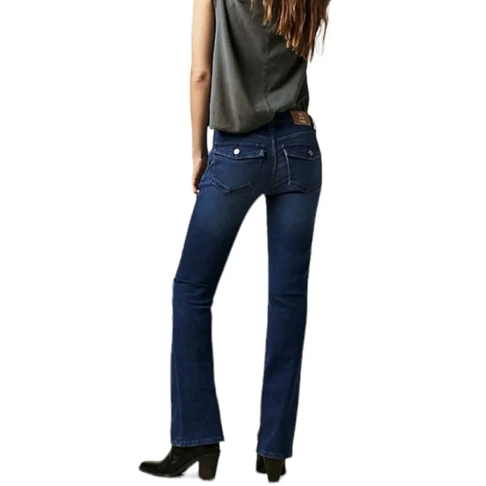 NWT We The Free Varsity Blues Mid Rise Slim Boot Flap Pocket Retro Jeans Size 29 - Image 2