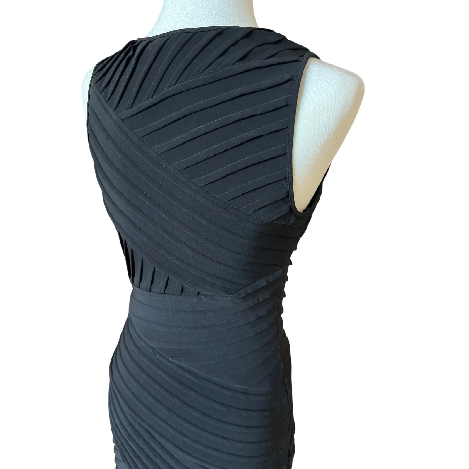 Calvin Klein Black Sleeveless Stretch Textured Dress Women's Size 4 Classic LBD - Image 4