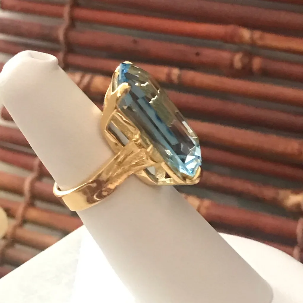 Large Blue Glass Statement Ring 18KT Gold Filled Size 5 - Image 4