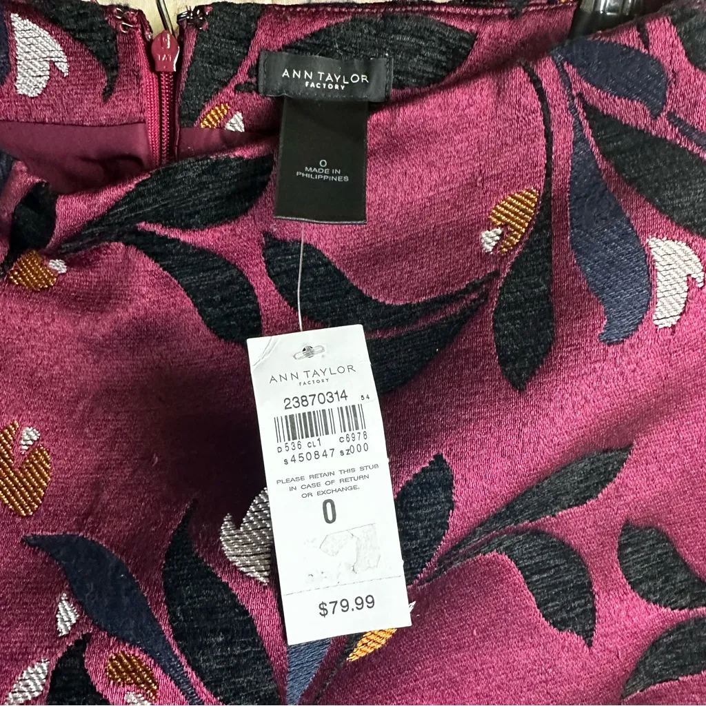 Ann Taylor Factory Floral Pencil Skirt - Image 5