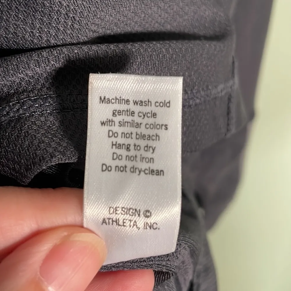 ATHLETA Long Sleeve Hooded Shirt‎ Grey Small - Image 10