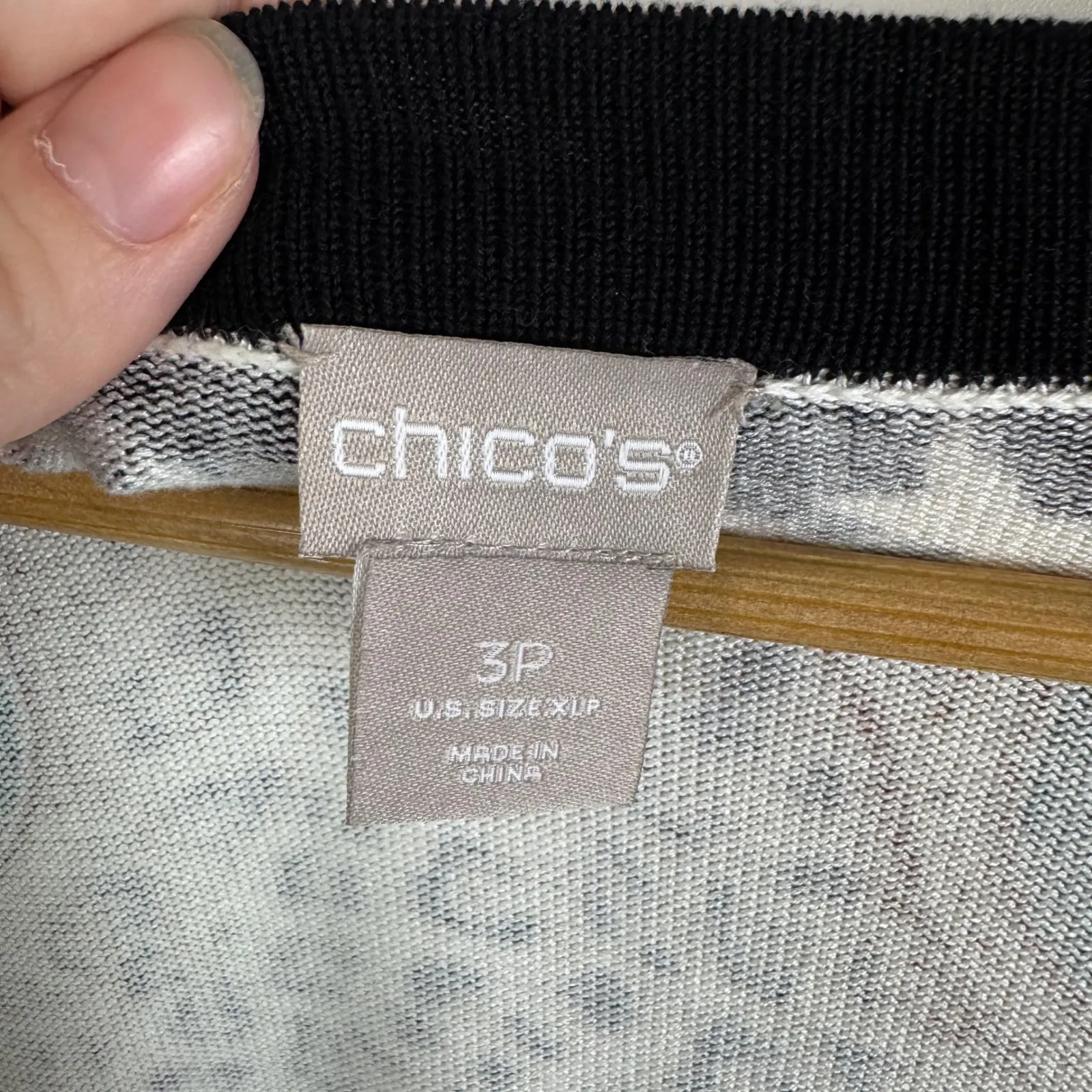 Chico's Animal Print Paisley Cardigan Sweater Size 3P XLP Maximalist Boho Chic‎ - Image 9