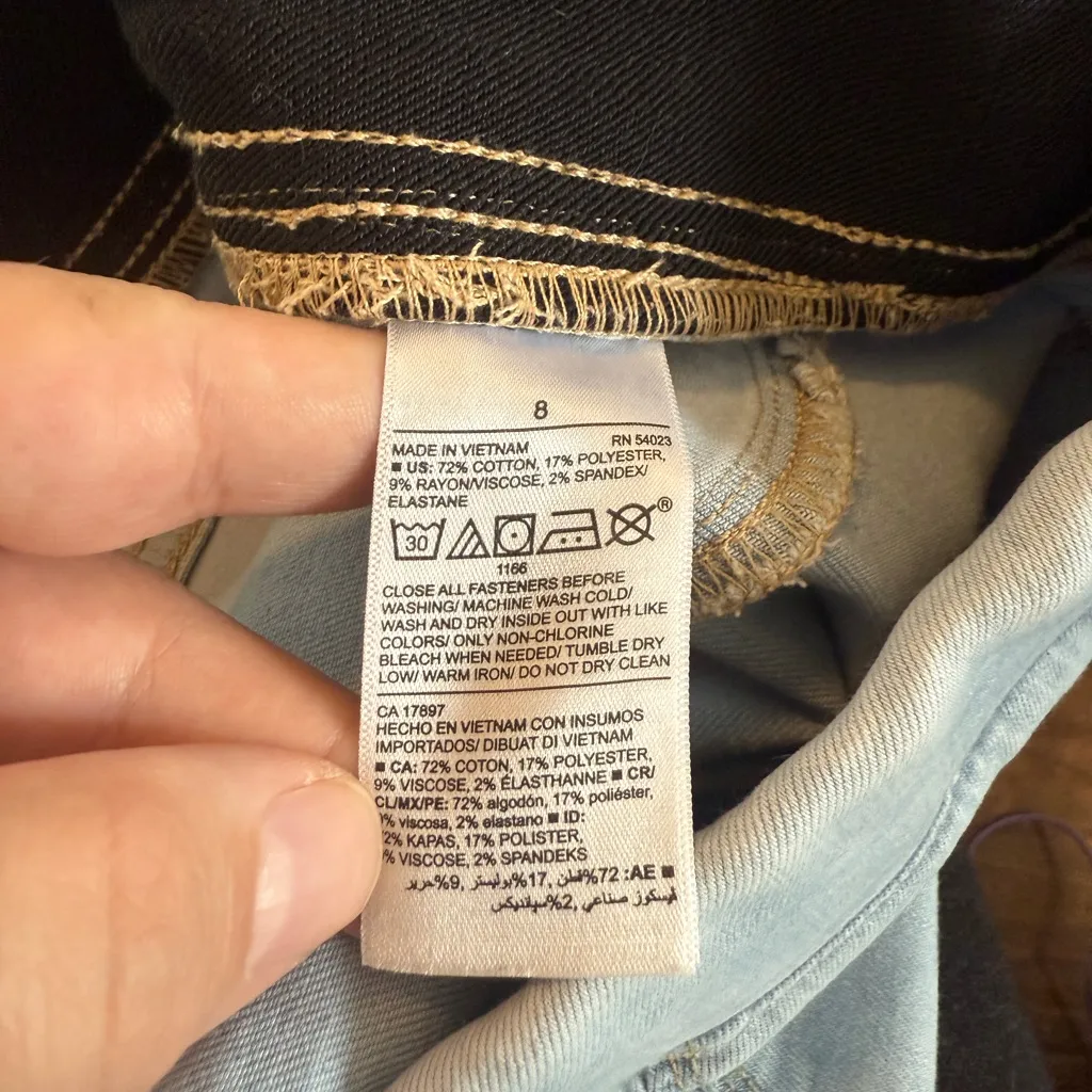 Old Navy EUC Women's Light Blue Jeggings - Image 5