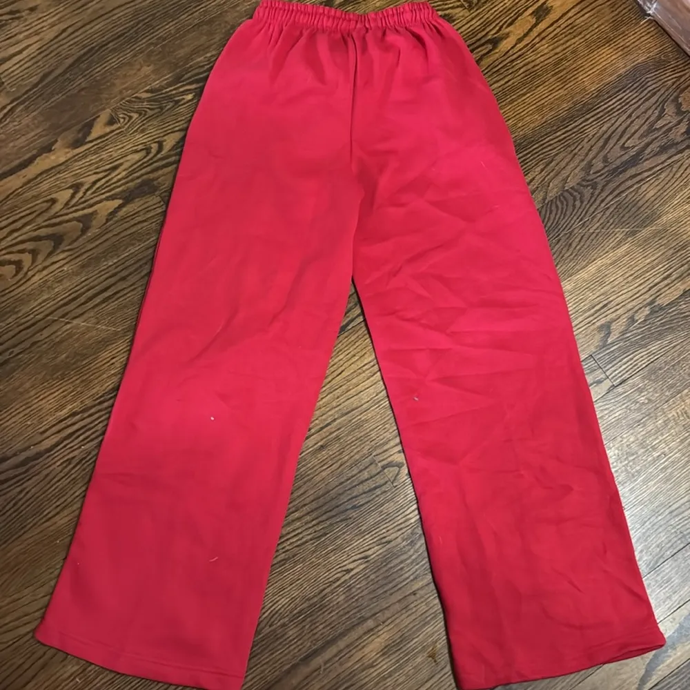 NWT PrettyLittleThings Sweatpants - Image 2