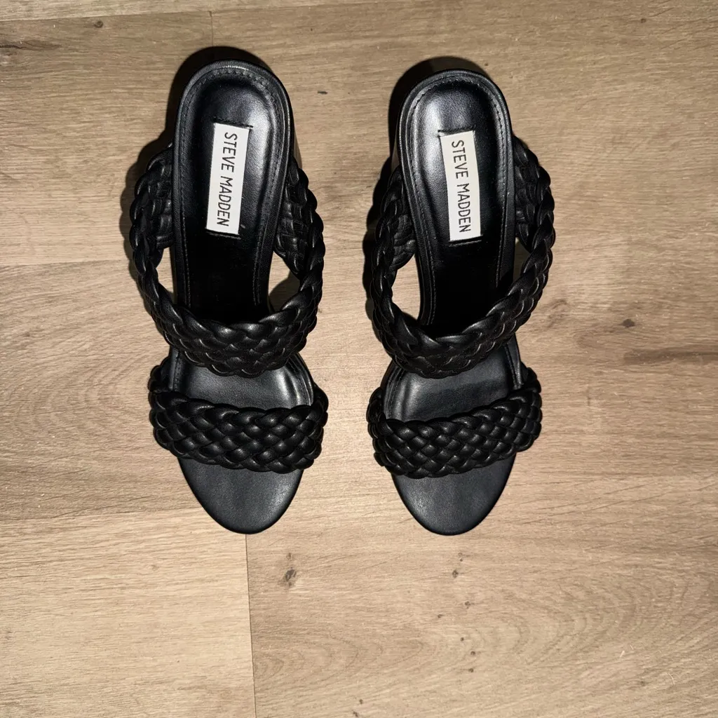 Steve Madden Black Braided Heels - Image 3