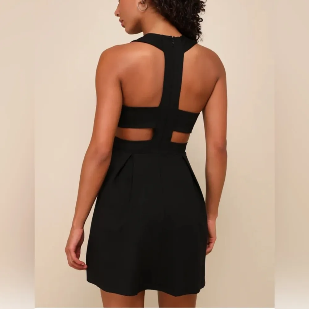 Lulu's Chic Black Sleeveless Mini Dress M - Image 2