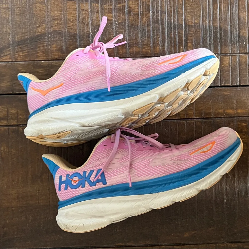 Hoka Clifton 9 Running Athletic Shoes in a pink Sz 10 Women's F27223D - Image 10