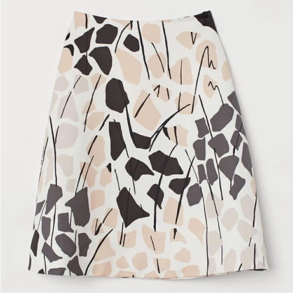 Richard Allan x H&M White Pink Black Print Pattern Satin Knee Length Skirt 4 NWT - Image 2