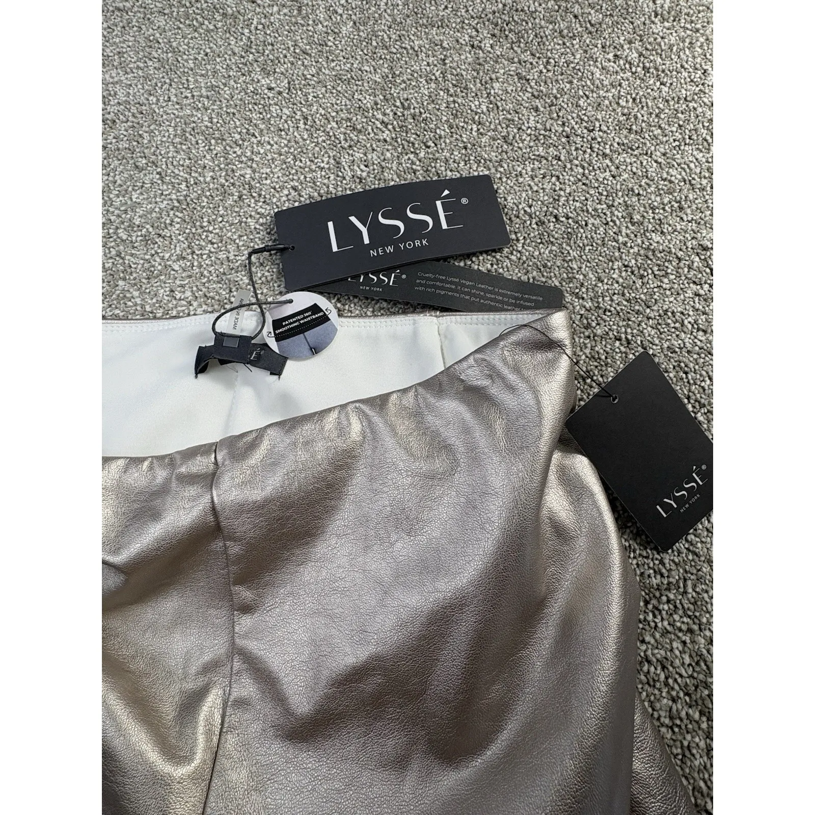 Lysse New York Metallic Faux Leather Leggings Womens M Gold High Rise NWT Size M - Image 3