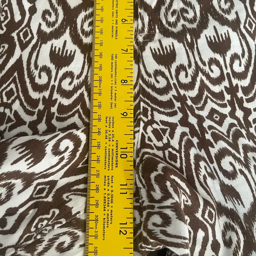 Jones New York Black and White Patterned Capris - Image 6