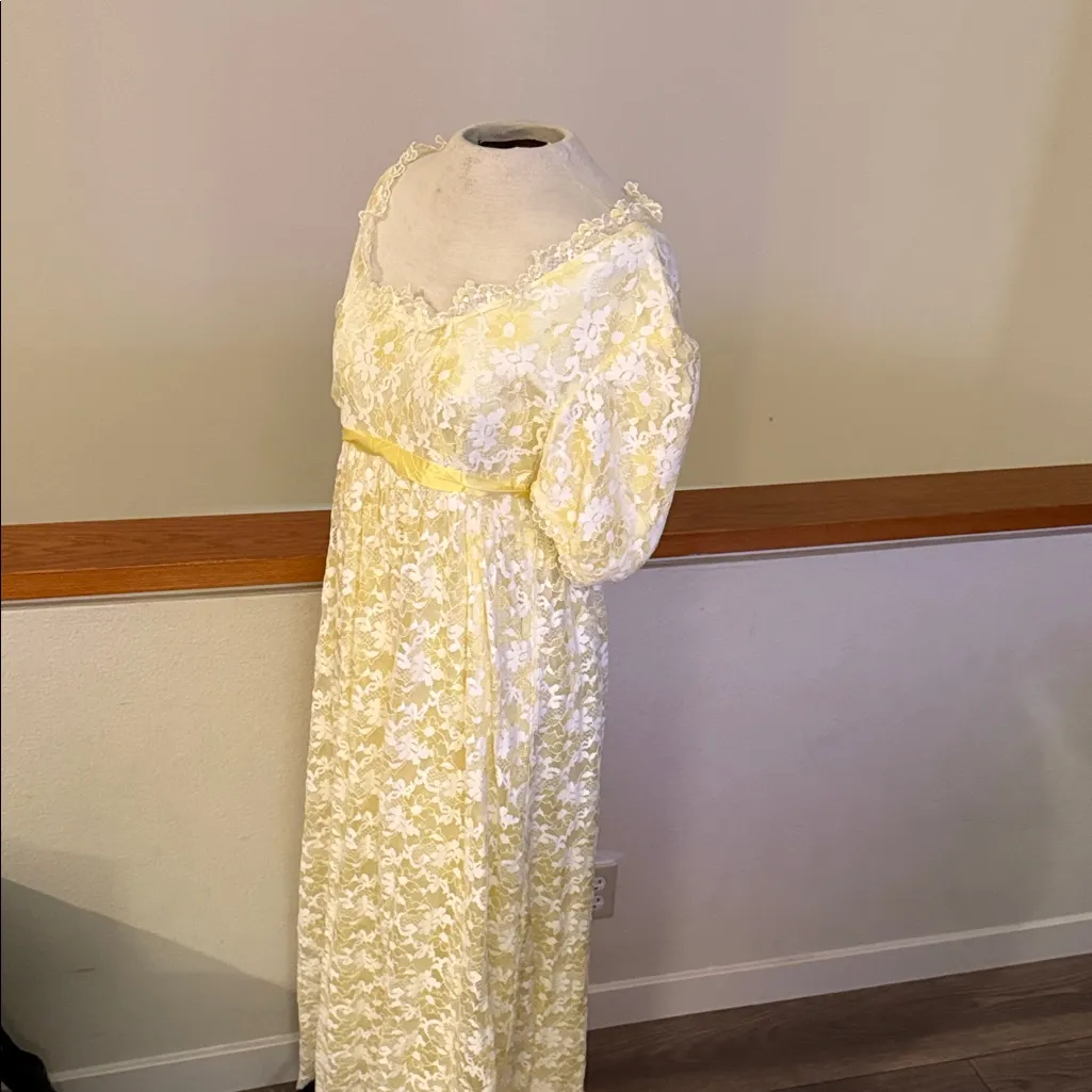 Vintage 1960s Yellow Taffeta Floral Overlay Prom Dress | Puffed Sleeves Gown Size M - Image 7