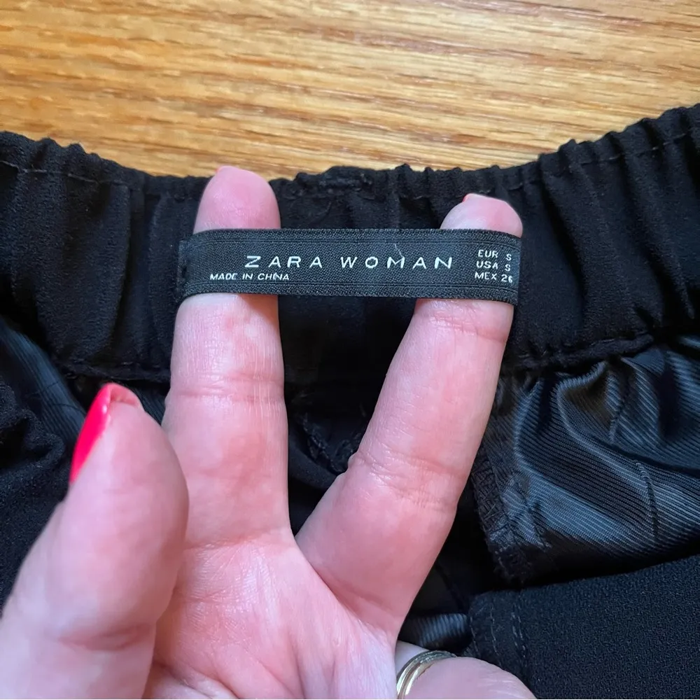 Zara black cropped pant size small - Image 3