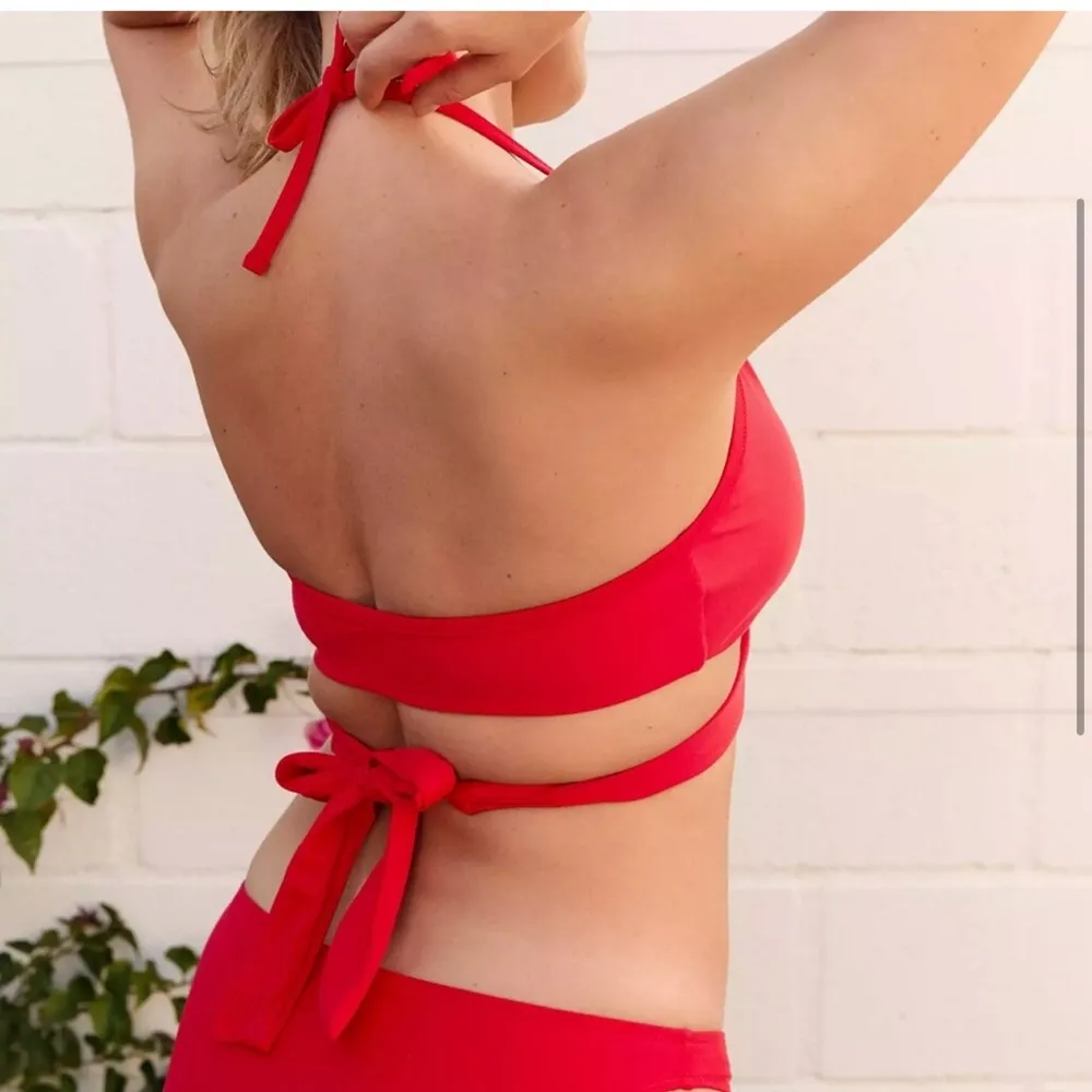 Aerie Red Wrap Bikini Scoop Top Size Small - Image 3