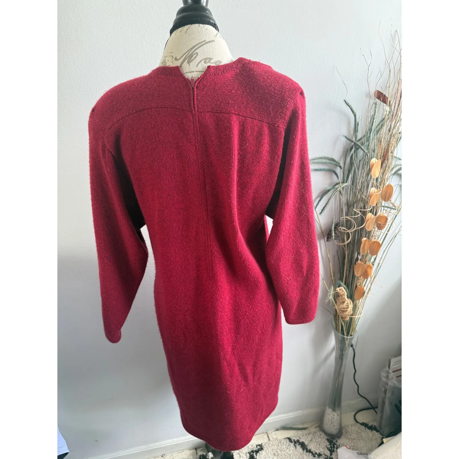 Vintage ST JOHN FOR SAKS FIFTH AVENUE Red Knit Sweater Dress Size 12 3/4 Sleeve - Image 4