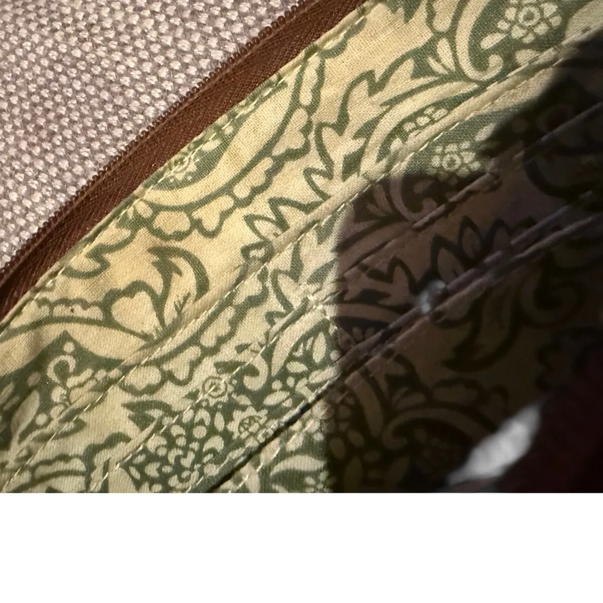 HOBO International Brown Leather Wristlet Clutch Wallet Purse - Image 10