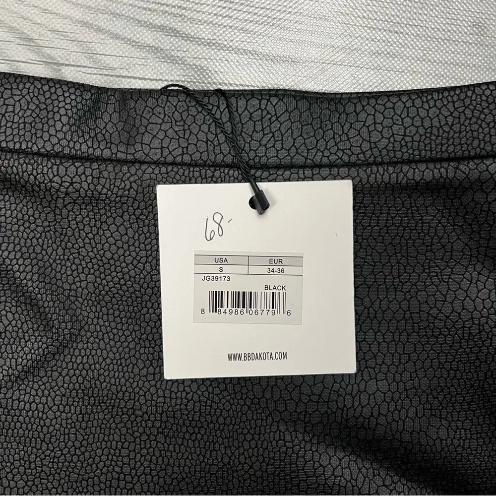 NEW Black Pencil Skirt - Image 3