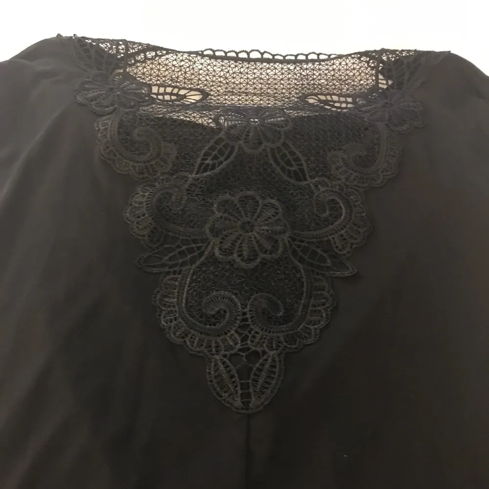 🌺 3/$20 SALE NWT Black Dressy Cowl Neck Lacy Top - Image 5