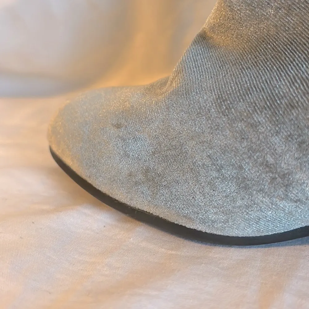 Circus by Sam Edelman ‘Vikki’ Velvet Block Heel Round Toe Ankle Boot - Image 7