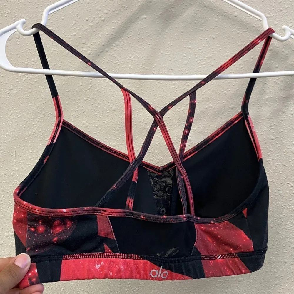 ❌ALO yoga Stylish Red & Black Galaxy print sheer design Sports Bra medium - Image 4