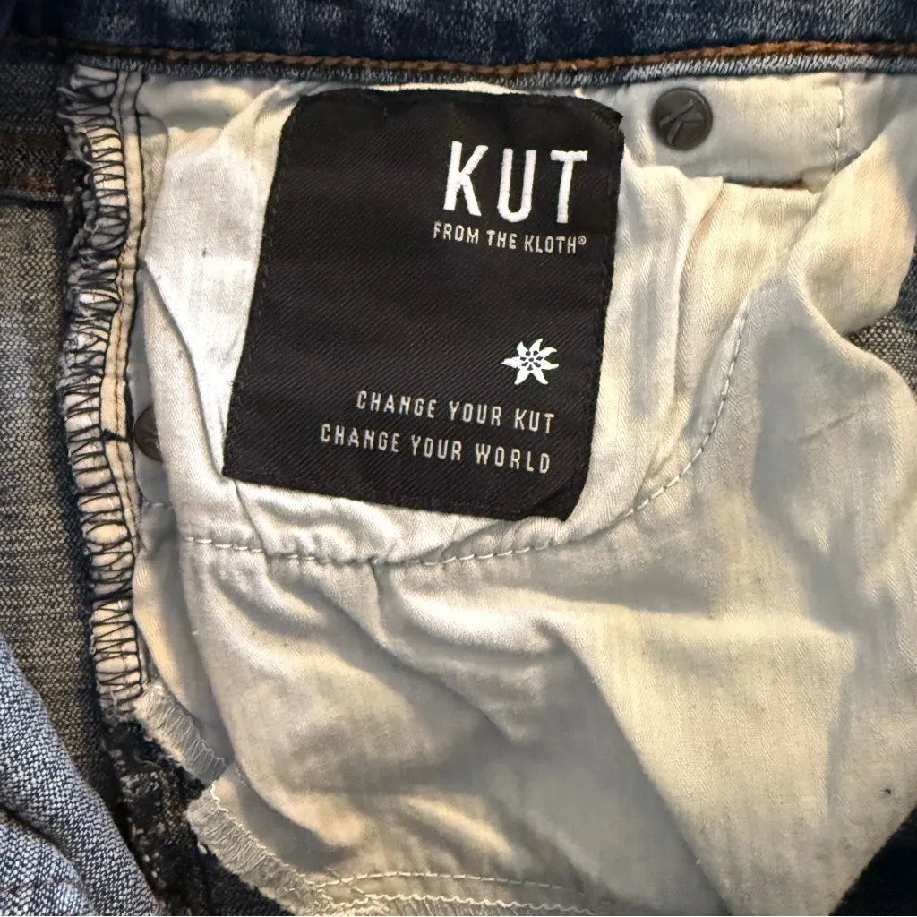 Kut From The Kloth Catherine Crop Cuffed Hem Straight Leg Jeans Women’s Size 2 - Image 7