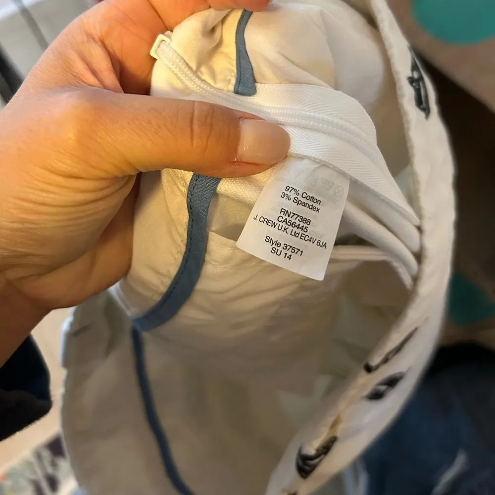 J.Crew 5” Sailboat Printed Chino Shorts - Image 4