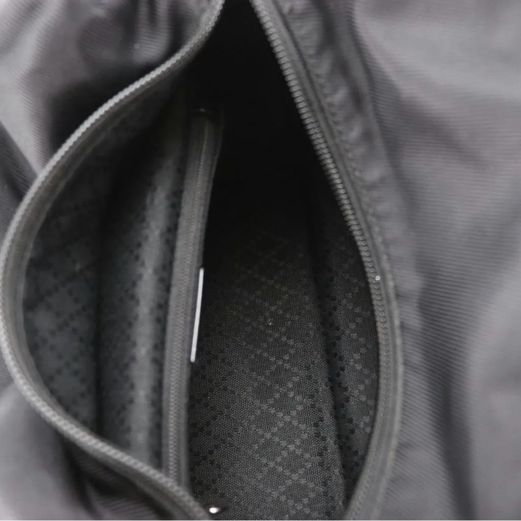 GUCCI BLACK NYLON & GLAZED LEATHER TOTE BAG WITH BAMBOO HANDLES - Image 11