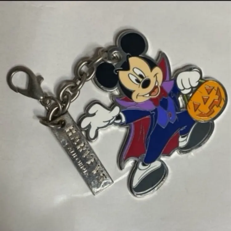 Dinsey parks x Harvey’s Halloween Jack - Image 5