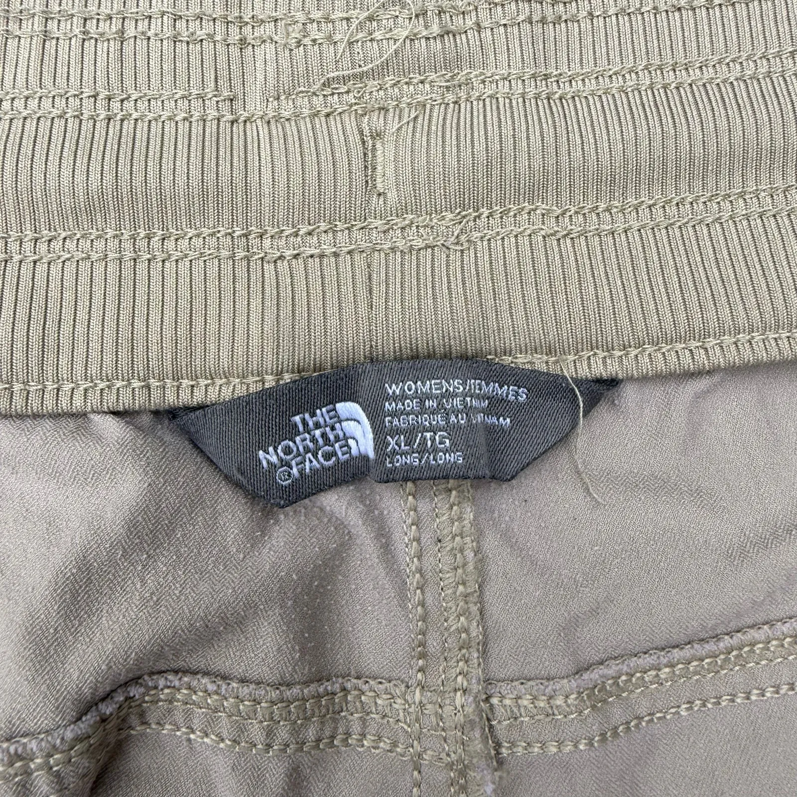 The North Face Tan Aphrodite 2.0 Shorts NF0A2UO7 Womens Size XL 5" Inseam - Image 3