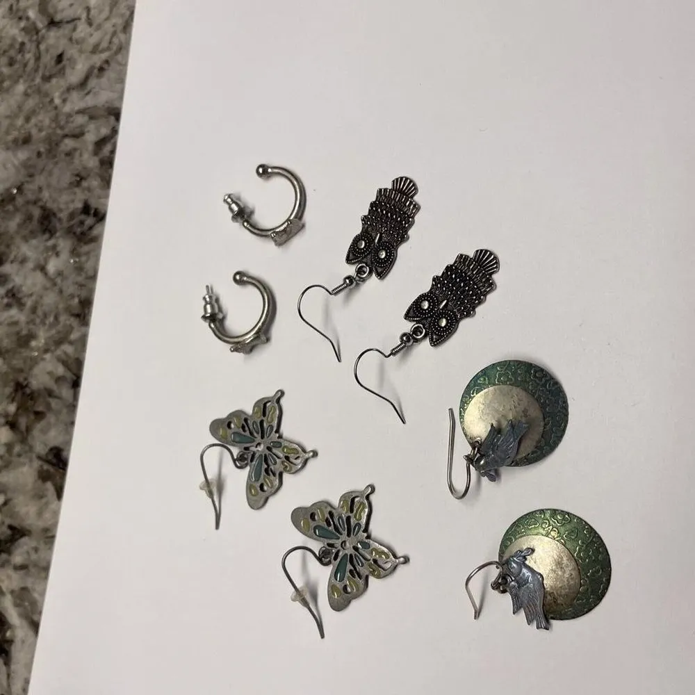 Lot Of 4 Dangle / Hoop Earrings Pierced - Image 5