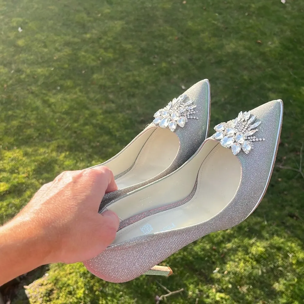 Bruno Magli Silver shimmer sparkle heels stilettos jeweled size 9.5 EU40 wedding - Image 5