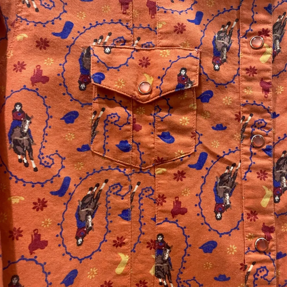 Vintage Wrangler Blues Womens Horse Button Down Shirt Size large Orange Snap Y2K - Image 2