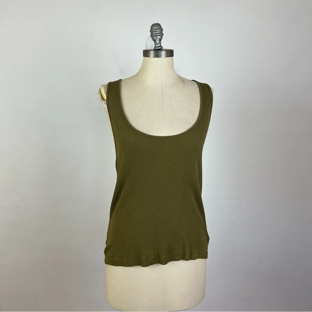 Re/Done Hanes 90s Tank in Army - Image 2