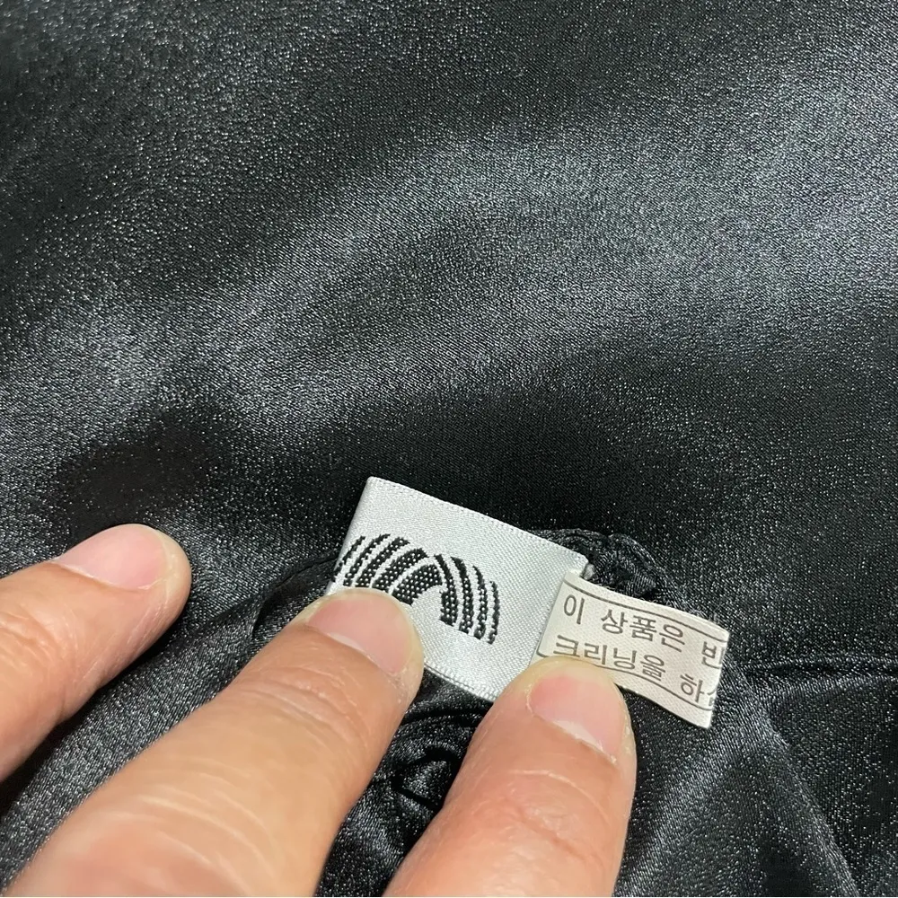 Asian crop shoulder and arm cover with embroidery flowers size S/M Black - Image 14