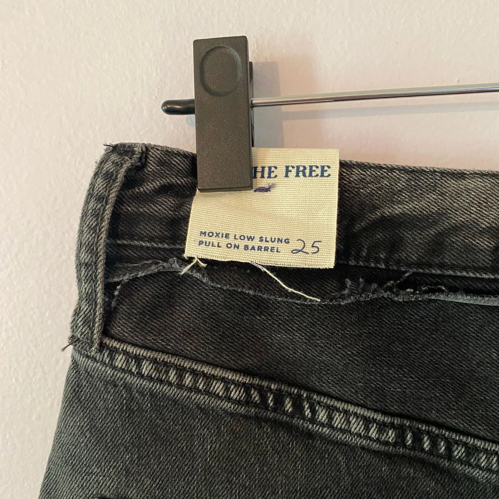 NWT We The Free Gray Wash Bare With Me Denim Mini Skirt Moxie Women's size 25 - Image 9