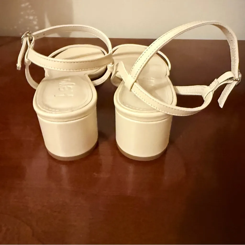 Aeyde Ivory Immi Nappa Leather Block Heel Sandal Size 7 - Image 7